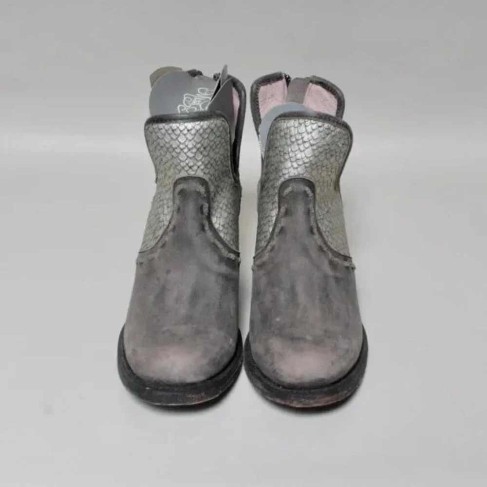 Womens Miss Macie Boots 7 M Hush Ur Mouth Laser Cut Leather Lace Up Booties NEW
